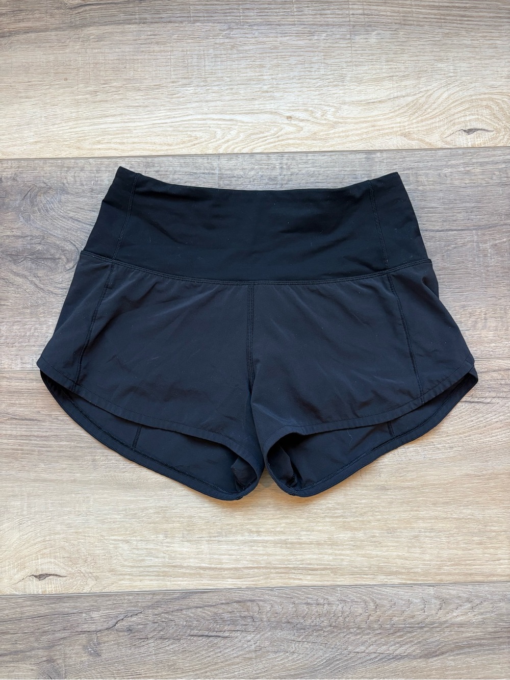 LULULEMON SZ 2- High-Waist